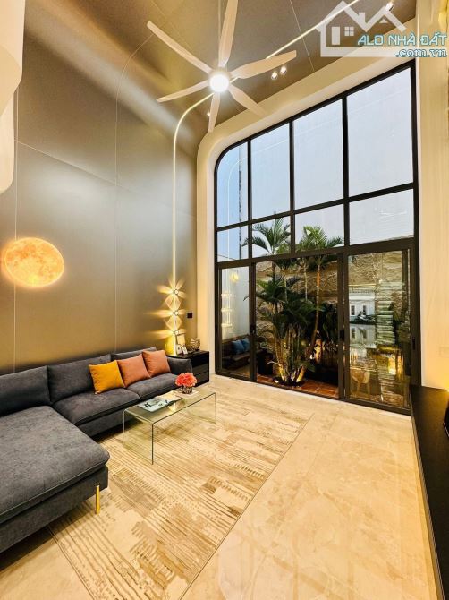 NHÀ PHỐ HIỆN ĐẠI ĐƯỜNG TRẦN KHẮC CHÂN, PHƯỜNG TÂN ĐỊNH, QUẬN 1 - GIÁ BÁN 6TỶ080/81,6M2 - 2