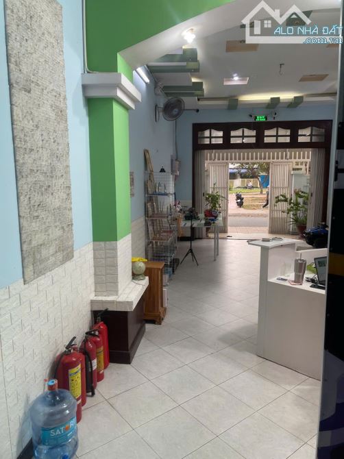 Bán nhà mặt tiền KDC Tạ Quang Bửu Phường 5 Quận 8. Nhà khu dân trí cao, đối diện công viên - 2