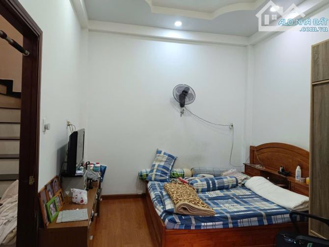 BÁN NHÀ ĐẸP-HẺM XE HƠI THÔNG- ĐƯỜNG HỒ HỌC LÃM KỀ AEON BÌNH TÂN- 4TẦNG-4PN NHỈNH 5 TỶ - 2
