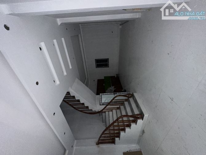 CHÍNH CHỦ BÁN NHÀ LÔ GÓC – 55M2 NHỈNH 6 TỶ – 50M RA Ô TÔ TRÁNH - PHÚ LƯƠNG ,HÀ ĐÔNG - 2