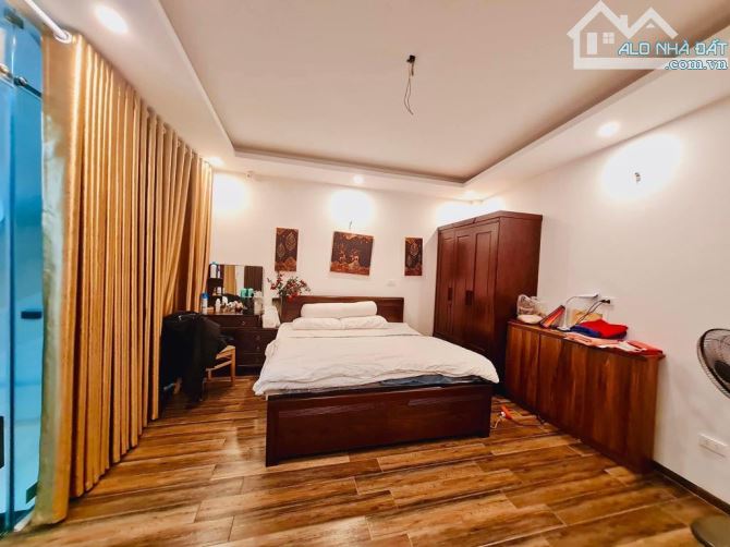 Cực phẩm Kim Ngưu, 43m x 5T, ô tô đỗ cạnh nhà, nhà đẹp thoáng, ngõ thông, nhỉnh 9 tỷ - 2