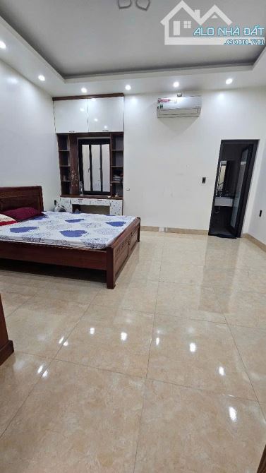 BÁN NHÀ PHÂN LÔ - Ô TÔ TRÁNH - KINH DOANH VĂN PHÒNG KDT ĐẠI KIM - 54M2 - GIÁ 18.5 TỶ - 2