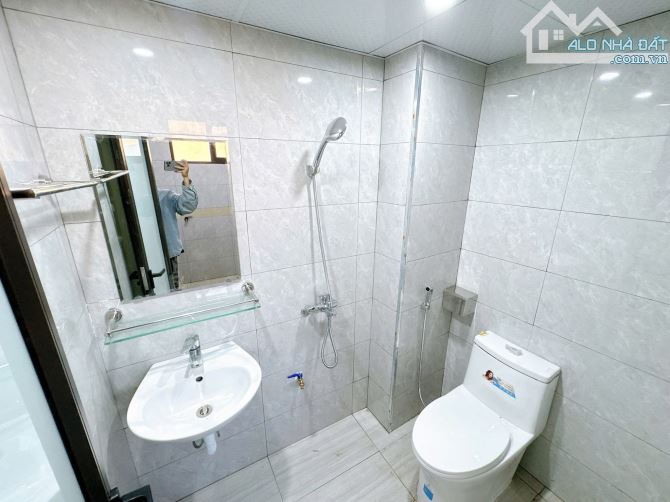 Cần Bán gấp CCMN Dòng tiền 600Tr/Năm 61m 7 Tầng Thang Máy, Thanh Xuân - 2