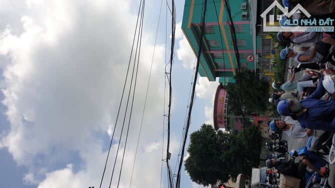 siêu phẩm mặt tiền thống nhất - lô góc 17m – gần cityland – tiềm năng sinh lời cực cao! - 2