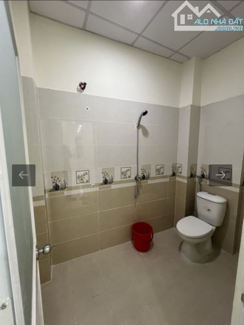 Bán nhà hẻm 4m đường Hòa Bình 68m2 chỉ 4 tỷ 6. - 2