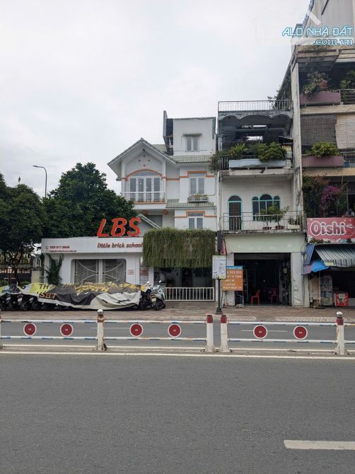 BÁN NHÀ MẶT TIỀN SIÊU ĐẸP NGUYỄN VĂN LƯỢNG, QUẬN GÒ VẤP. DT: 9 X 18M. GIÁ 30 TỶ - 2