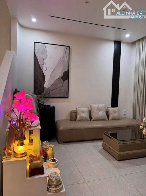 CHO THUÊ NHÀ 3 TẦNG KĐT ECOGARDEN - FULL NỘI THẤT - 2