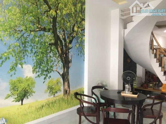 Bán nhà 2 lầu hẻm đường Bacu p4 Vũng Tàu.  Giá 5.3 tỷ - 3