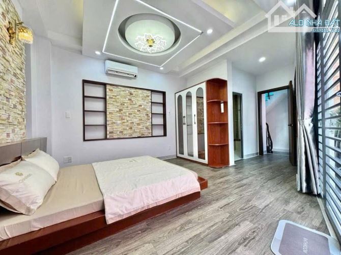 Chính  Chủ  - Đã Hoàn Công - Hẻm  Xe Tải - DT 32M2 ,4 Tầng  Đúc Với  3 PN,4 WC  - Đặng Văn - 3