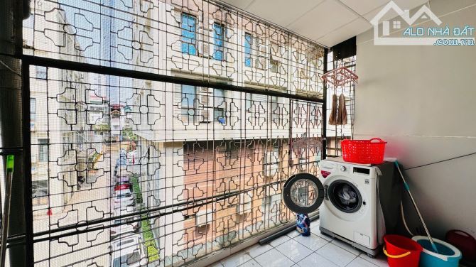 Cần bán căn hô tập thể Thái Hà 3PN - Tầng 3 - 90m2 - 3