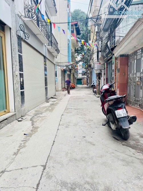 BÁN NHÀ ĐẸP NGUYỄN HOÀNG - Ở NGAY - NỘI THẤT CAO CẤP - THOÁNG VĨNH VIỄN - 30M² - GIÁ 6 TỶ - 3