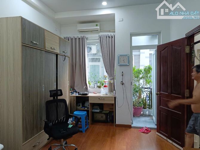 BÁN NHÀ ĐẸP-HẺM XE HƠI THÔNG- ĐƯỜNG HỒ HỌC LÃM KỀ AEON BÌNH TÂN- 4TẦNG-4PN NHỈNH 5 TỶ - 3