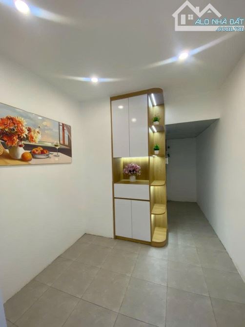 Siêu Phẩm TT QĐ tầng 1 Ngõ 477 Nguyễn Trãi - Thanh Xuân. 78m 2PN VS chỉ 3.82 tỷ. - 3