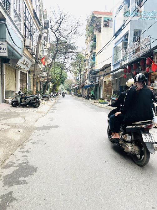 BÁN GẤP TÒA NHÀ MẶT PHỐ NGUYỄN VIẾT XUÂN. HÀ ĐÔNG. GARA Ô TÔ. 110M2 - 9 TẦNG. THANG MÁY. - 3
