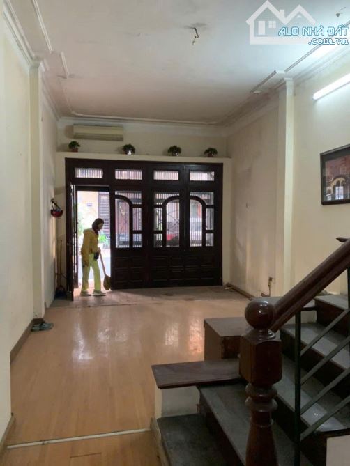 Bán nhà Văn Miếu, Đống Đa, DT 50m2, phân lô vỉa hè Ô tô đỗ tránh - 3