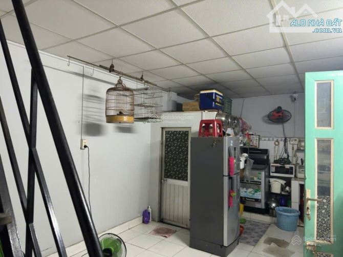 🏠 Bán nhà Dương Bá Trạc, Q.8, 61m², hẻm thông, giá 6.2 tỷ 🏡 - 3