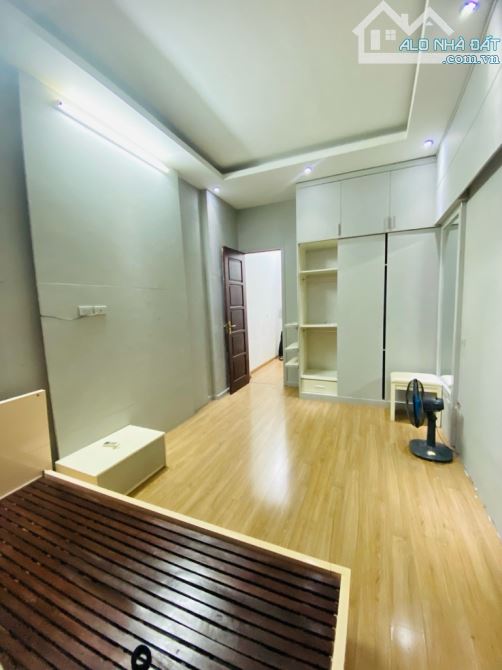 VIP ĐÀO TẤN - TT BA ĐÌNH - Ô TÔ ĐỖ CỬA - KINH DOANH ĐỈNH - 3