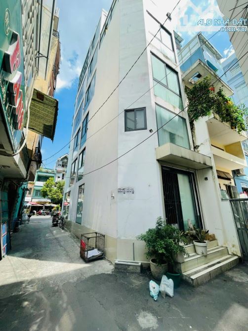 Nhà Mặt tiền HOÀNG HOA THÁM, đang cho NGÂN HÀNG thuê 22 TRIỆU/THÁNG - 4