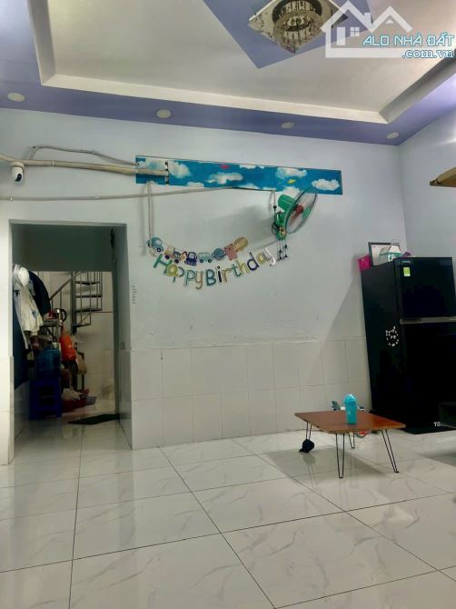 Nhà bán dt 40m2 đúc 2 tầng hẻm 4m phường Hiệp Thành giá hạt dẻ 3ty380. - 4