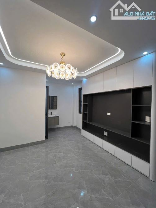 BÁN NHÀ DÒNG TIỀN 70/THÁNG 19 TỶ 75m 7 TẦNG MT 10m CÁCH 20m Ô TÔ ĐỖ YÊN HÒA CẦU GIẤY - 4