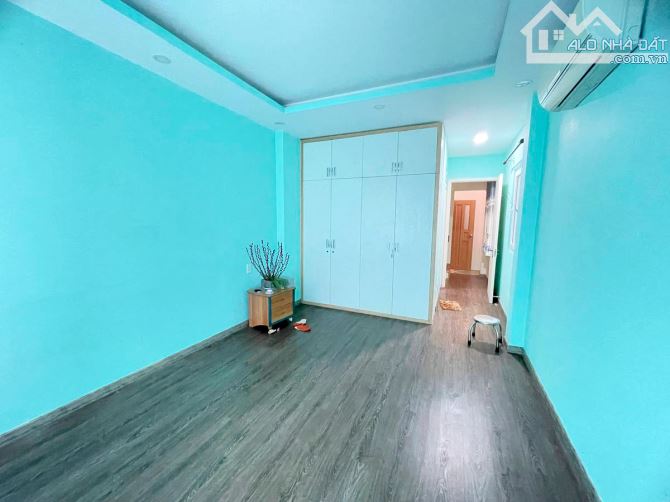 Bán nhà đường Nguyễn Đình Chiểu,Đa Kao,Quận 1 - Hẻm 3 gác gần lộ chính - 35m2 - nhà mới - 5