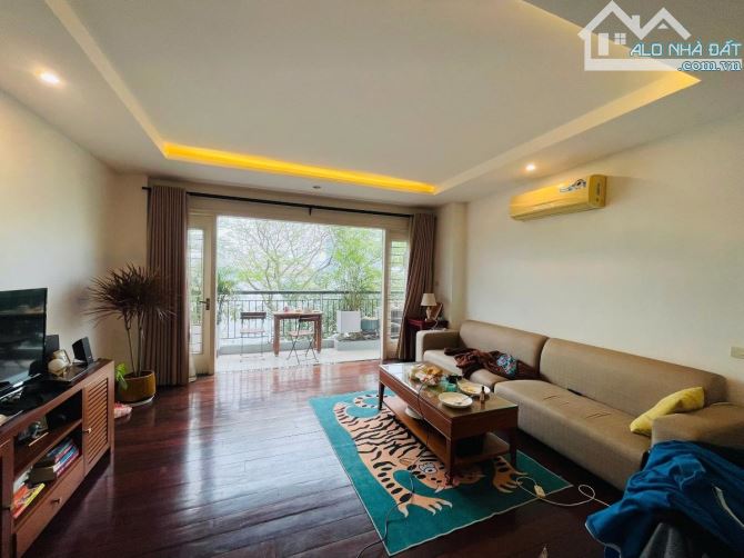 MẶT HỒ PHỐ NHẬT CHIÊU 92M 5 TẦNG  GIÁ 95 TỶ- 2 MẶT TIỀN - VIEW HỒ- ĐỈNH NÓC KỊCH TRẦN - 5
