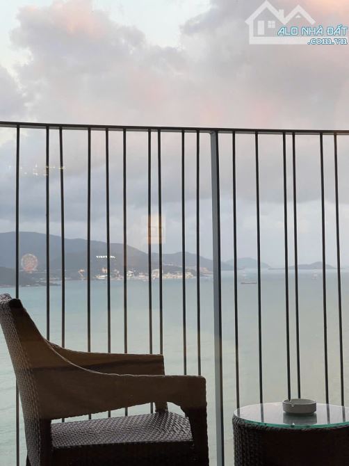 💥 Siêu Vip Bán căn Panorama view trực diện biển cực đẹp Giá tốt bán: 3 tỷ 200 - 5