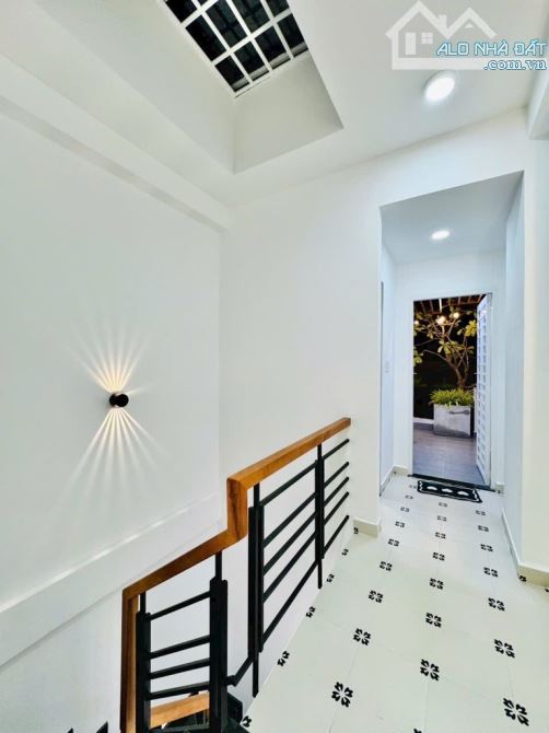 NHÀ MỚI FULL NỘI THẤT - PHÚ NHUẬN - 6,25T - 6