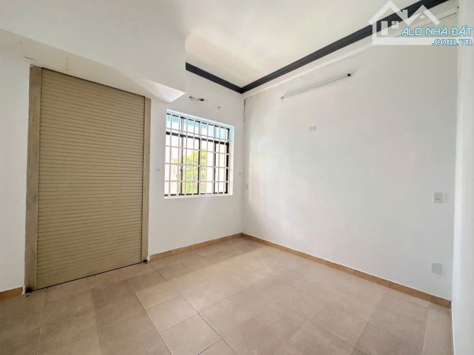 Cho Thuê Nhà 1 Trệt 4 Lầu P Tam Hiệp Mặt Tiền Đường Lý Văn Sâm - 6