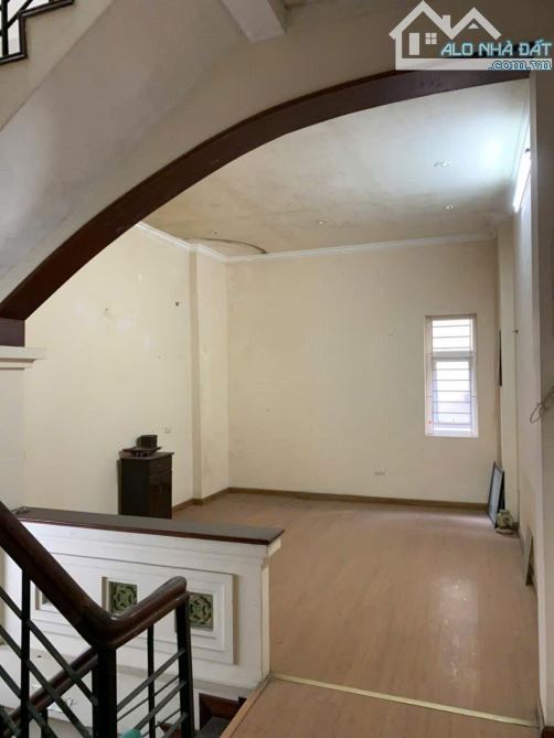 Bán nhà Văn Miếu, Đống Đa, DT 50m2, phân lô vỉa hè Ô tô đỗ tránh - 6
