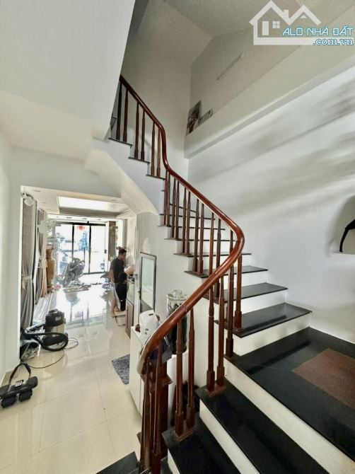 Bán nhà mặt phố kinh doanh gần Nhổn ô tô tránh đỗ ngày đêm 52m2 4 tầng chỉ 9 tỷ - 6