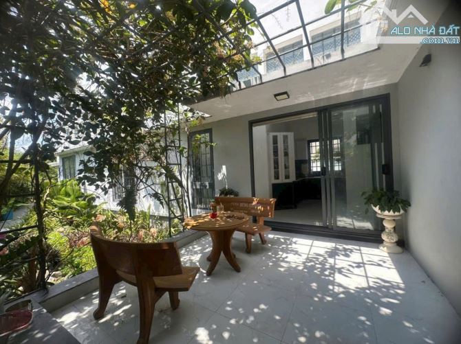 Nhà vườn Thạnh Đức, Bến Lức tổng dt 2447m2 giá 7,5 tỷ - 7