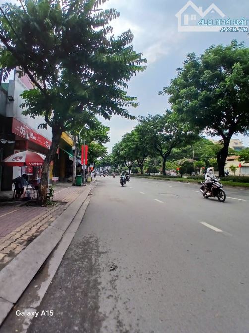 SIÊU MẶT TIỀN KINH DOANH HÀ THỊ KHIÊM – QUẬN 12, DT, 366M2 NGANG 7.3M NỞ HẬU CHỈ 11 TỶ - 7