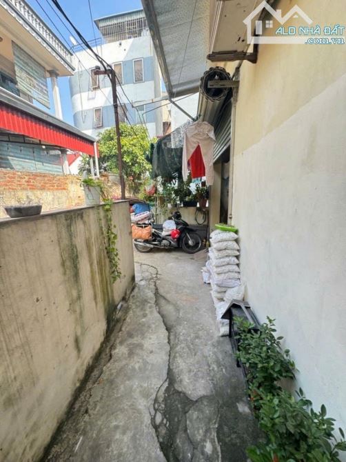 NHÀ RỘNG 56m - MT 4,6m - chỉ 5 tỷ - ngõ nông phố Nguyễn Văn Linh - 7