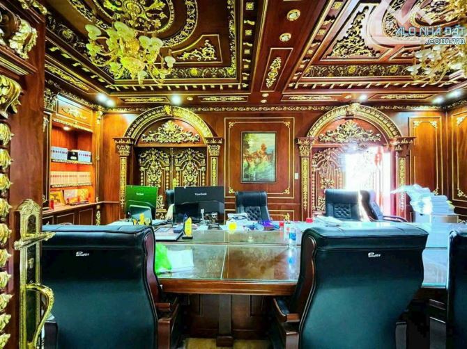Biệt thự VIP bậc nhất Gò Vấp - dát vàng , gỏ đỏ nguyên khối - 7