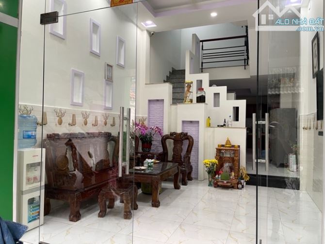 HẺM 10M CÓ LỀ - SÁT MẶT TIỀN LUỸ BÁN BÍCH  - KINH DOANH ĐỈNH -4x15 - 5 TẦNG-9 tỷ 2 ., - 8