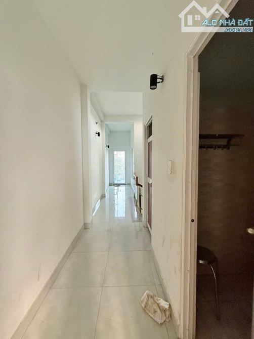 Nợ Bank hạ SỐC 900tr bán GẤP nhà 161m2, 3 tầng mặt tiền TL15 gần Ngã 4 Ga rẻ như giá đất - 9
