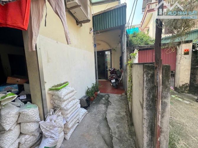 NHÀ RỘNG 56m - MT 4,6m - chỉ 5 tỷ - ngõ nông phố Nguyễn Văn Linh - 9