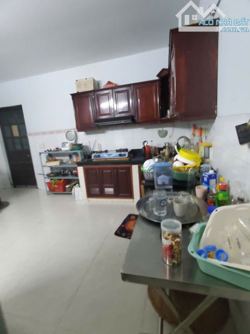 Giảm giá 2 tỷ. Bán gấp 2 căn nhà mặt tiền trước sau đường Huỳnh Tấn Phát. Giá 70tr/m2 - 9