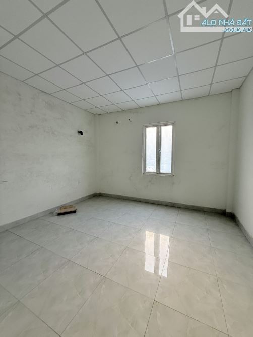 bán nhà Thạnh Lộc 15, dt 160M2 ×3 TẦNG,  Mt 10M2,  Quận 12, giá siêu rẻ, chỉ 6 tỷ. - 9