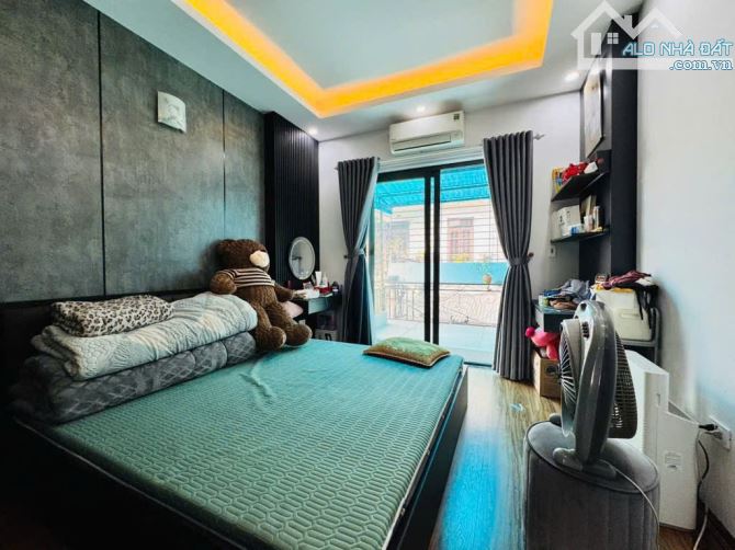 Bán căn hộ chung cư  75m khu Thành Phố giao Lưu giá chỉ hơn 3 tỷ