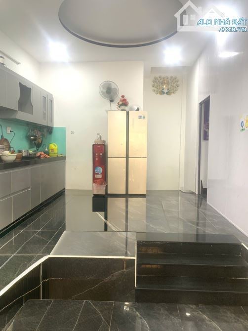 💥HÓT‼ CHỈ 5,74 TỸ. NHÀ MẶT TIỀN TRẦN CAO VÂN, 2 TẦNG. KINH DOANH SẦM UẤT. 85M2, NGANG 6M.