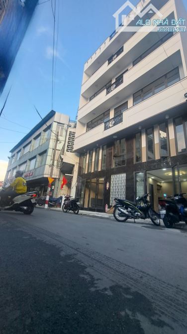 NHÀ 6 TẦNG MẶT TIỀN NGAY LÝ THƯỜN G KIỆT TÂN BÌNH NGANG BỀ THẾ 10M2 - 50M2 CHỈ 11 TỶ