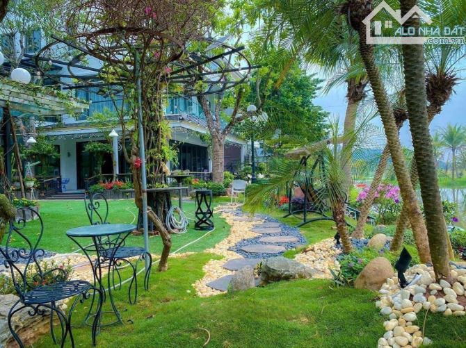 Bán Biệt Thự KĐT Ecopark Hưng Yên DT 401m2, 3 tầng, giá 85 tỷ
