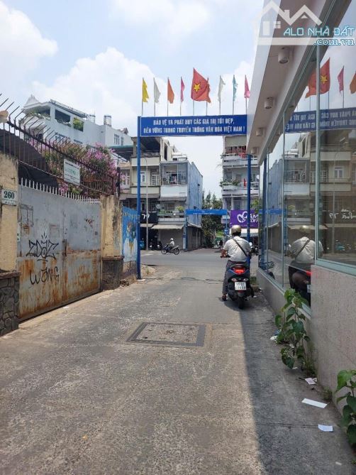Mặt tiền Đường số 1 P.4 GV, thông Nguyễn Thái Sơn, 7PN 7WC dòng tiền 22tr/th