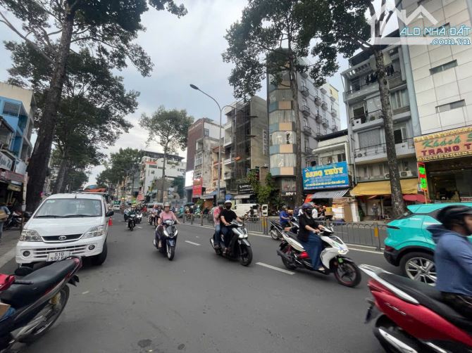 Bán gấp nhà mặt tiền Trần Bình Trọng, Quận 5 – GPXD hầm 6 tầng, giá cực tốt!
