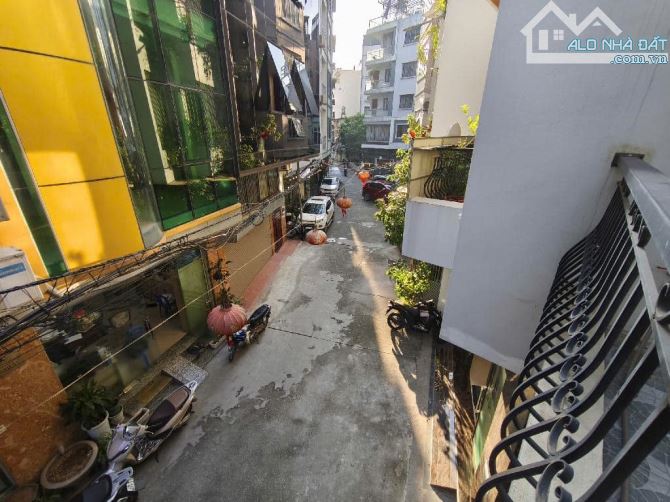 Nhà phân lô Ba Đình - ô tô vào nhà - nhà đẹp ở ngay, 50m chỉ 16 tỷ