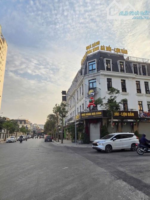 Căn thô duy nhất tại mặt trục chính Hoàng Huy Mall.Giá tốt cho khách thiện chí