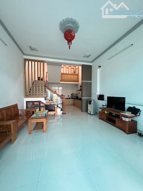 BÁN NHÀ 2 TẦNG MẶT TIỀN MỘC BÀI 7 - HÒA MINH, LIÊN CHIỂU, ĐÀ NẴNG
