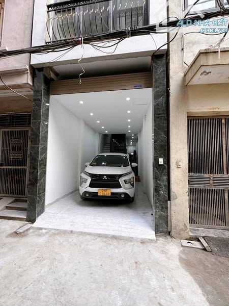Bán Nhà Phố 40m2- 5T- Thang Máy Xịn- Vạn Phúc- HĐ- ô tô qua nhà- KD Đỉnh- Nhỉnh 10 tỷ